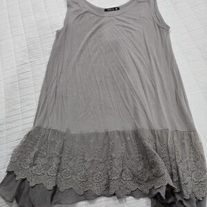 Idoria Lace-Hem Sleeveless Dress - Gray